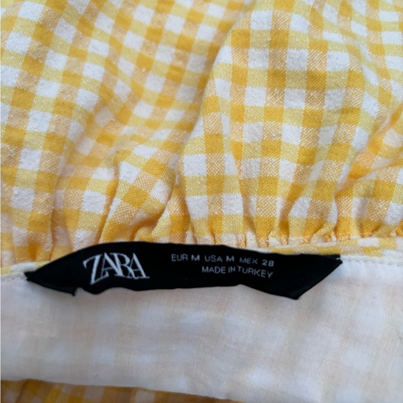 Yellow back knot summer top - Picture 3 of 3